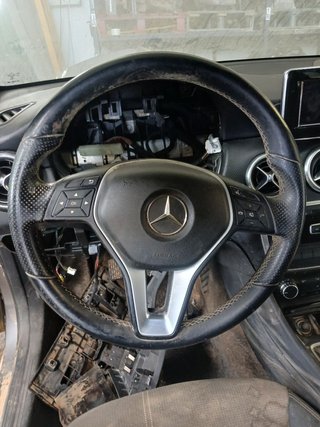 VOLANTE Mercedes-Benz A (BM 176)(06.2012->)