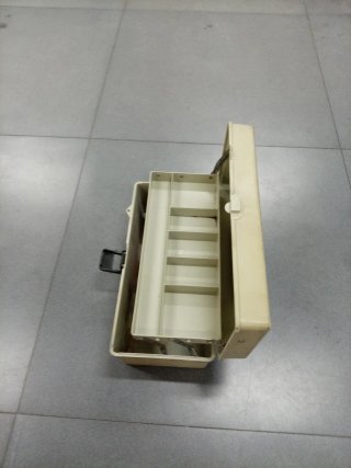 Caja de herramientas de plástico
