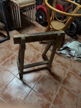 Caballete de motor de neumatica