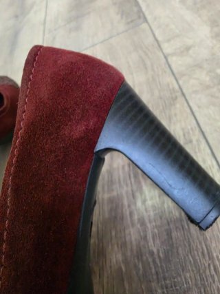 Zapatos de tacón con purpurina en cilor granate