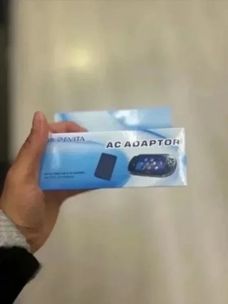 Cargador PlayStation Vita Nuevo a estrenar.