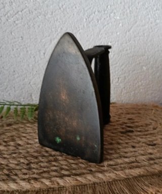 Plancha antigua de hierro