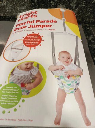 Saltador de Puerta Playful Parade Bright Starts