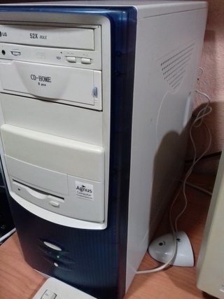 PC Retro Windows 98 con puerto ISA