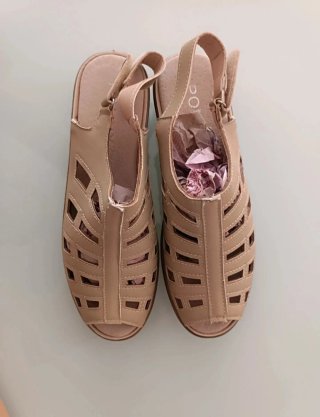 Sandalias Beige Talla 37