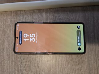 Samsung Galaxy Z Flip 7 Negro/Rojo