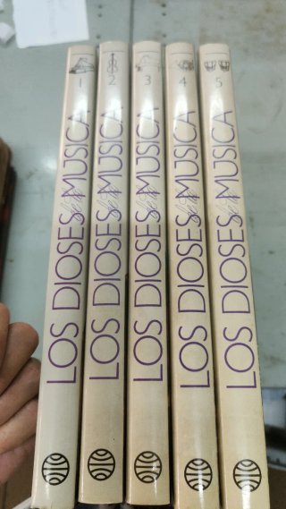 Colección 5 Libros Los Dioses de la Música