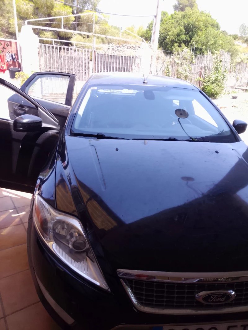 Ford Mondeo 2008 - foto 1