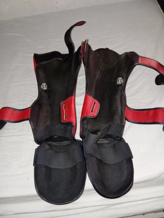 Espinilleras Kick Boxing Top King Rojas