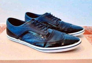 Zapatillas Oxford charol negras T41