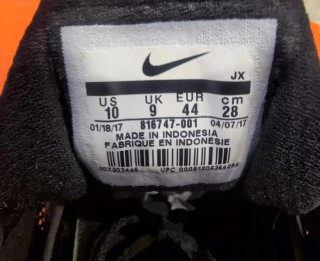 Zapatillas Nike Negras y Blancas