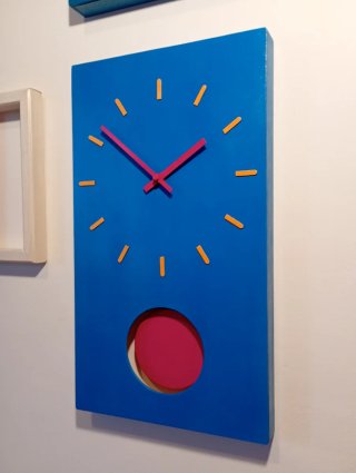 Orologio da parete pendolo blu e fucsia