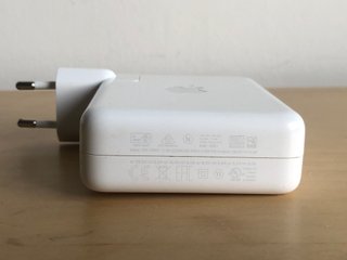 Cargador Apple 140W USB-C