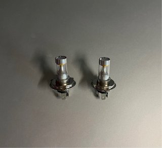 Bombilla Coche H4 LED