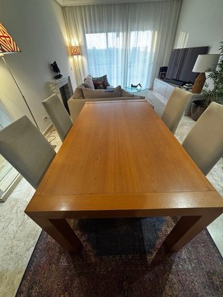 Mesa comedor y 6 sillas