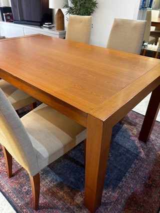 Mesa comedor y 6 sillas