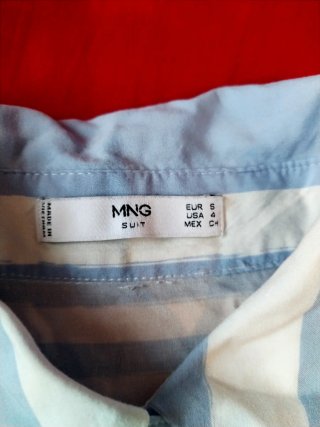 Camicia a righe blu e bianche