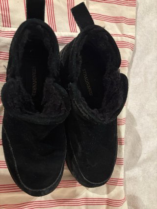 Botín Stradivarius Negro