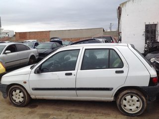 Despiece Renault Clio Ii 1.4 (b/cb0c) (75 Cv) Año