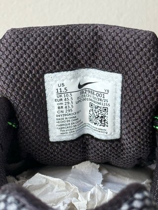 Nike Zoom Vomero 5 Metallic Pewter Green [45.5]