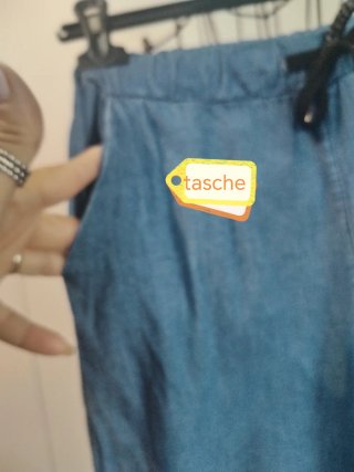 Pantaloni in denim leggero