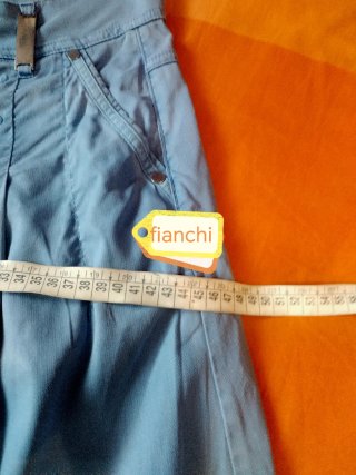 Pantaloni in denim leggero
