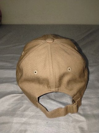 Gorra Adidas Beige Negra