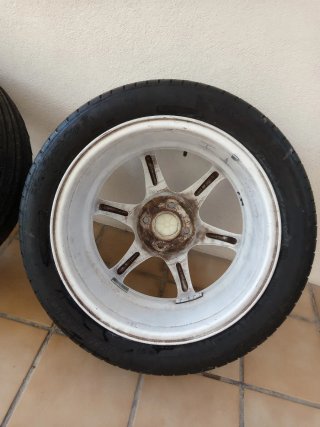 Llantas Japan Racing JR3 Blancas