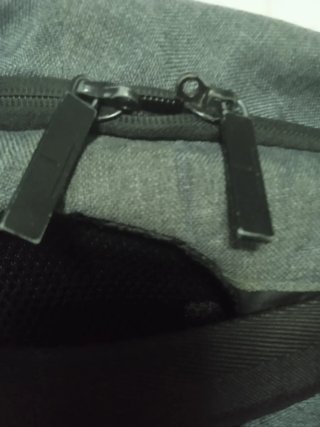 Mochila Antirrobo Lidl Negra y Gris