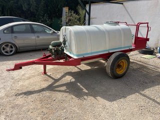 Cuba para regar o sulfatar
