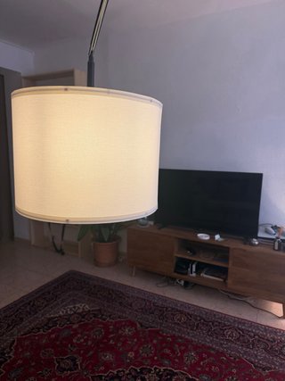 Lámpara de pie curva
