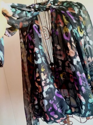 Camicia fantasia animalier in seta
