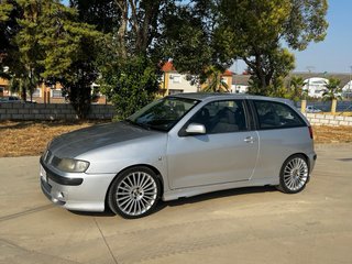 SEAT Ibiza 2000