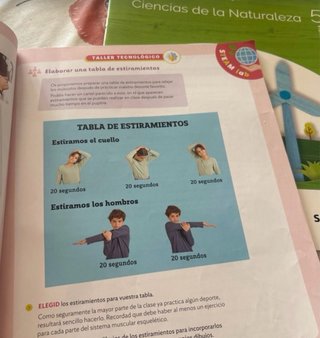 Libros quinto primaria Colegio Apostol Santiago