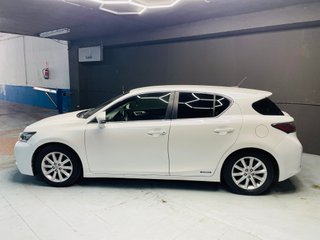 Lexus CT200 2012
