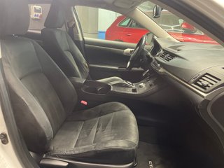 Lexus CT200 2012