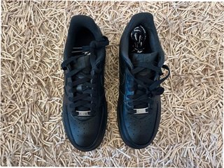 Nike Air Force 1 x Supreme Negro Talla 36