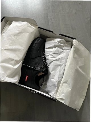 Nike Air Force 1 x Supreme Negro EU38.5