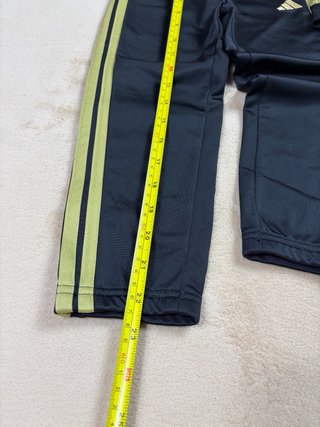 Conjunto Adidas niño Talla 3 años