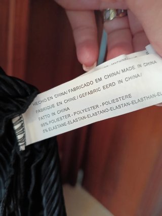 Conjunto negro pantalón y camiseta plisado