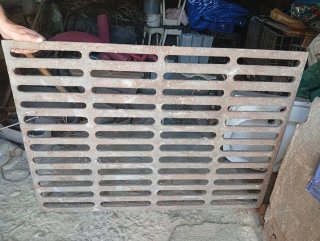 Parrillas de fundicion para cuadra