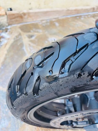 BMW K1300R Negra y Gris