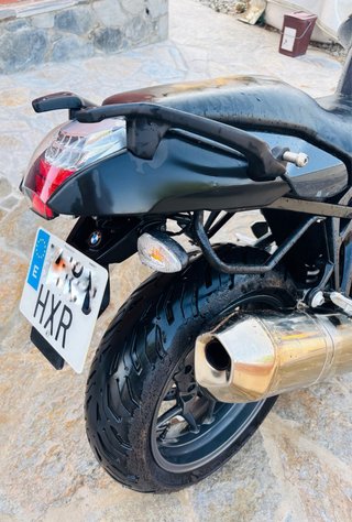 BMW K1300R Negra y Gris