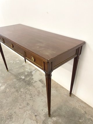 Consola o entradita de madera con 3 cajones