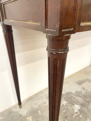 Consola o entradita de madera con 3 cajones