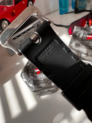 Casio G-Shock GM-5600-1ER Plata/Negro