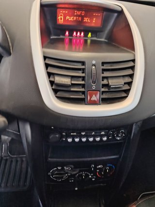 Peugeot 207 2007