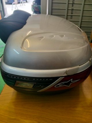 Baúl GIVI Maxia para 2 cascos, abstenerse regateos