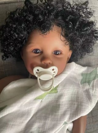 Muñeca Reborn 60 cm