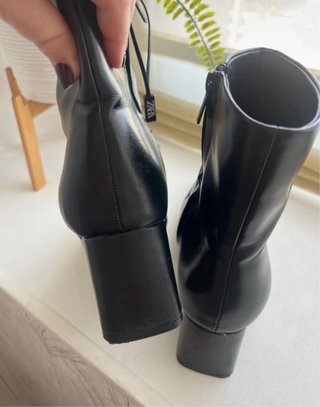 Botines tacón ancho negros